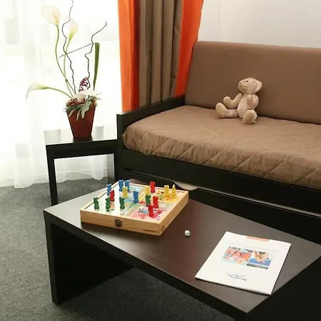 Nemea Centre 3* Нанси