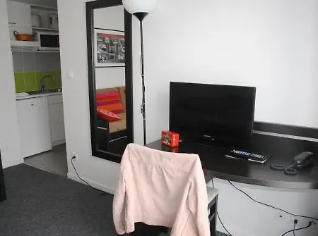 Nemea Centre 3*