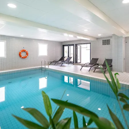 Апарт-отель Nemea Centre 3*