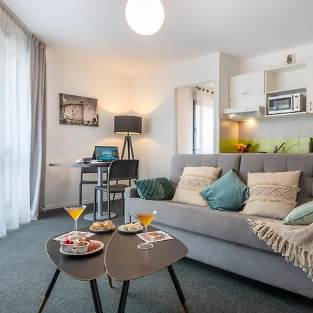 Nemea Centre 3*