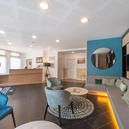 Nemea Centre Hotel apartamentowy 3*