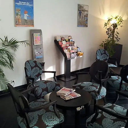 Aparthotel Nemea Centre 3*