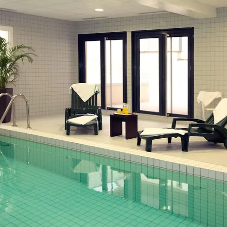 Nemea Centre Aparthotel 3*