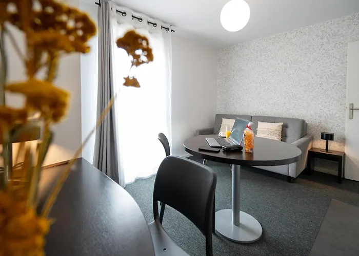 Apart-hotel Nemea Centre 3*