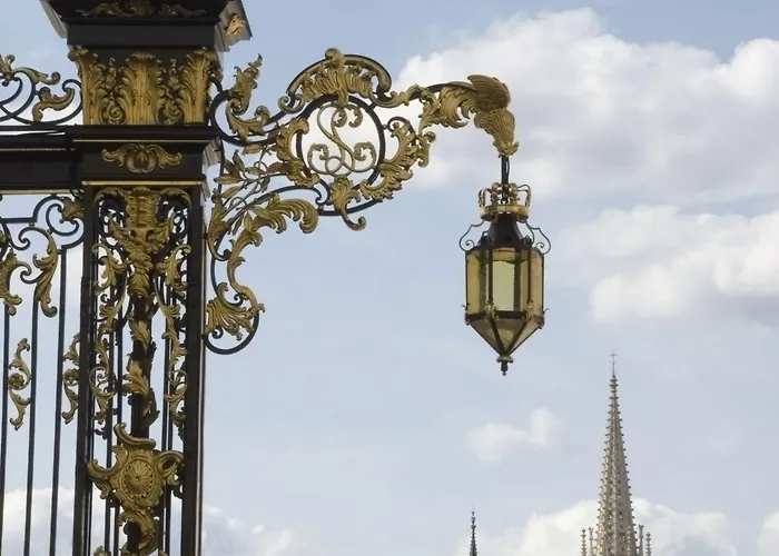 Aparthotel Nemea Centre 3*