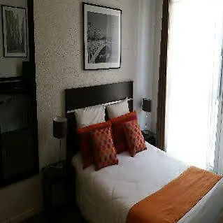 Nemea Centre Aparthotel 3*